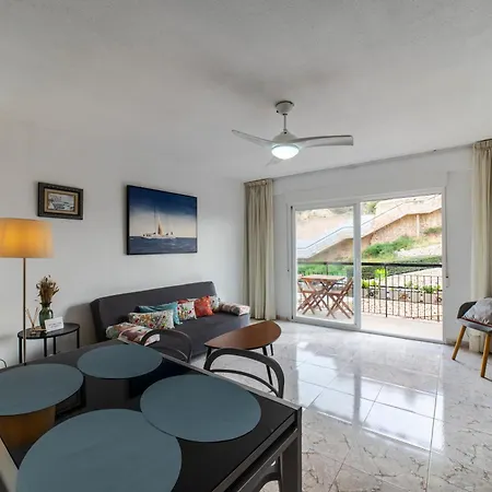 Centro-rambla Apartman *